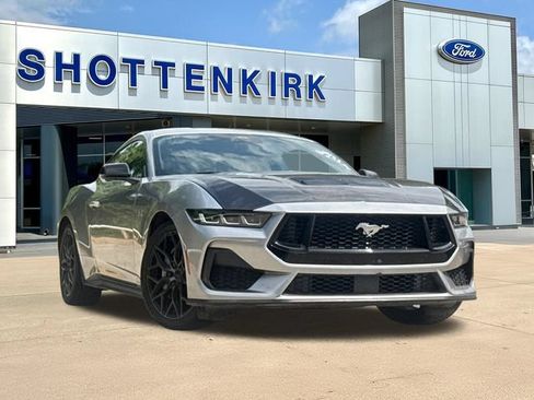 Used 2024 Ford Mustang GT Premium RWD image 1