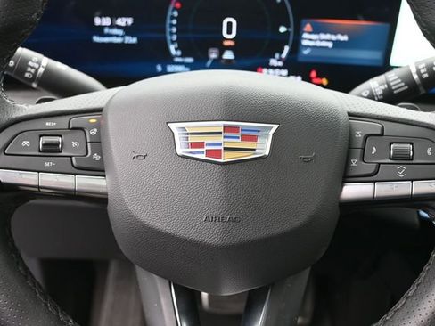 Used 2024 Cadillac XT4 Sport image 34