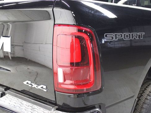 New 2026 RAM 2500 Big Horn AWD/4WD image 45