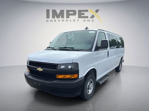 Used 2023 Chevrolet Express 3500 LS RWD image 1