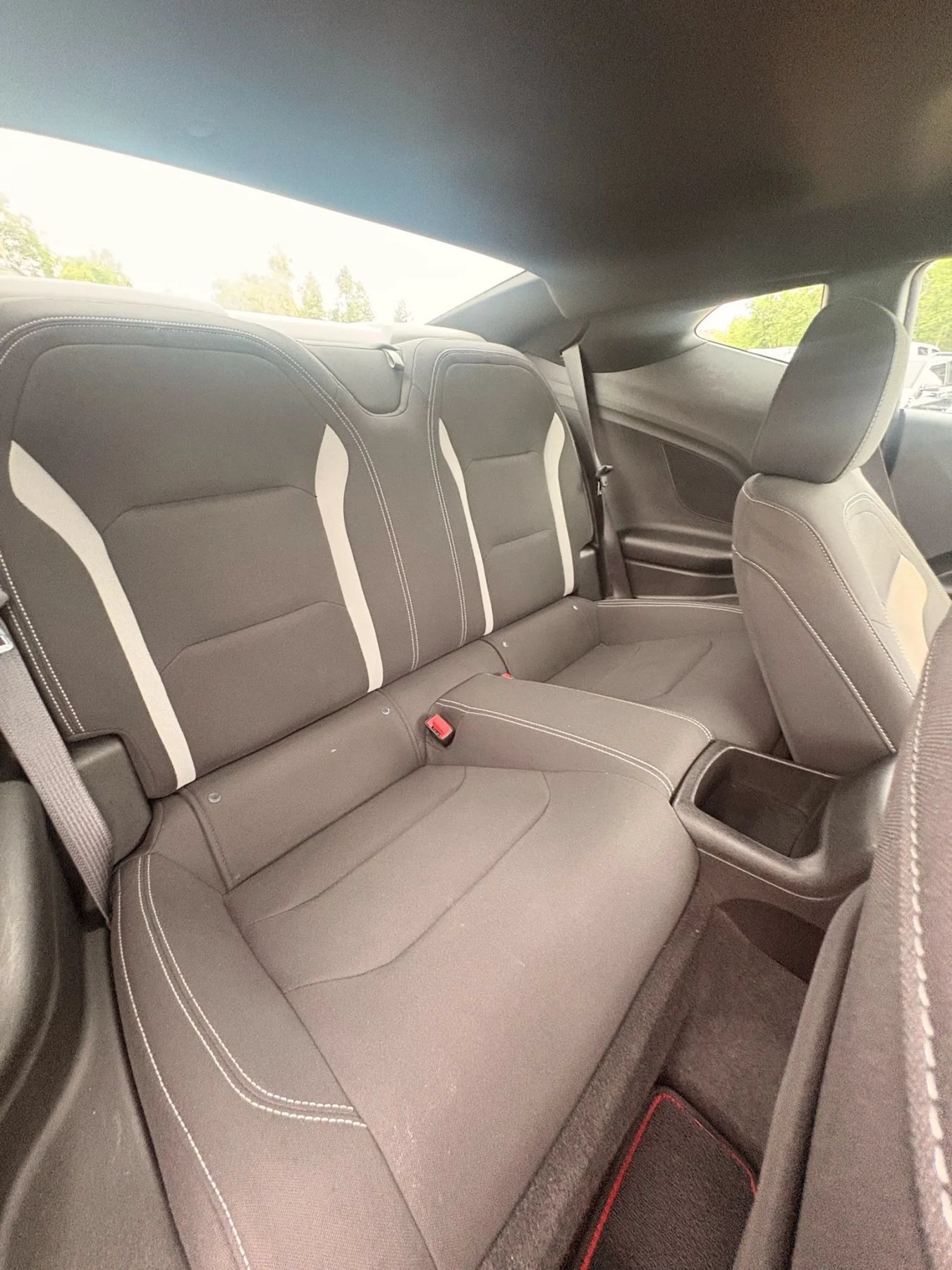 Used 2018 Chevrolet Camaro SS RWD image 26