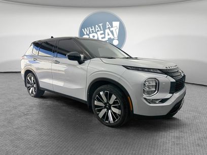 Used 2022 Mitsubishi Outlander SE