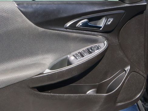 Used 2024 Chevrolet Malibu LT FWD image 13