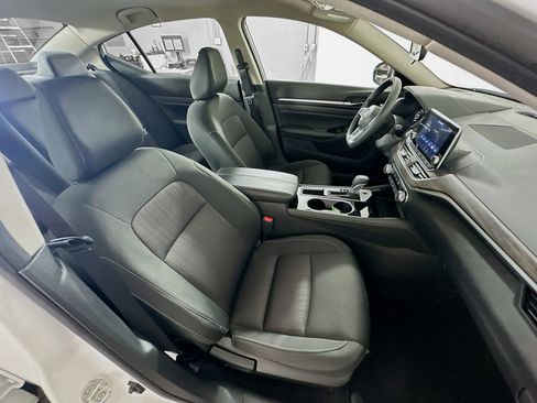 Used 2023 Nissan Altima 2.5 SV image 28