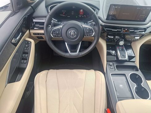 Used 2026 Acura MDX SH-AWD w/ Advance Package image 11