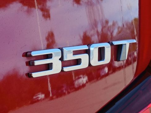 Used 2024 Cadillac XT4 Premium Luxury image 21