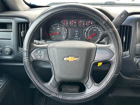 Used 2017 Chevrolet Silverado 1500 Custom w/ Trailering Package image 17