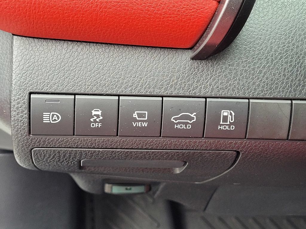 Used 2020 Toyota Camry XSE w/ Driver Assist Package FWD image 10