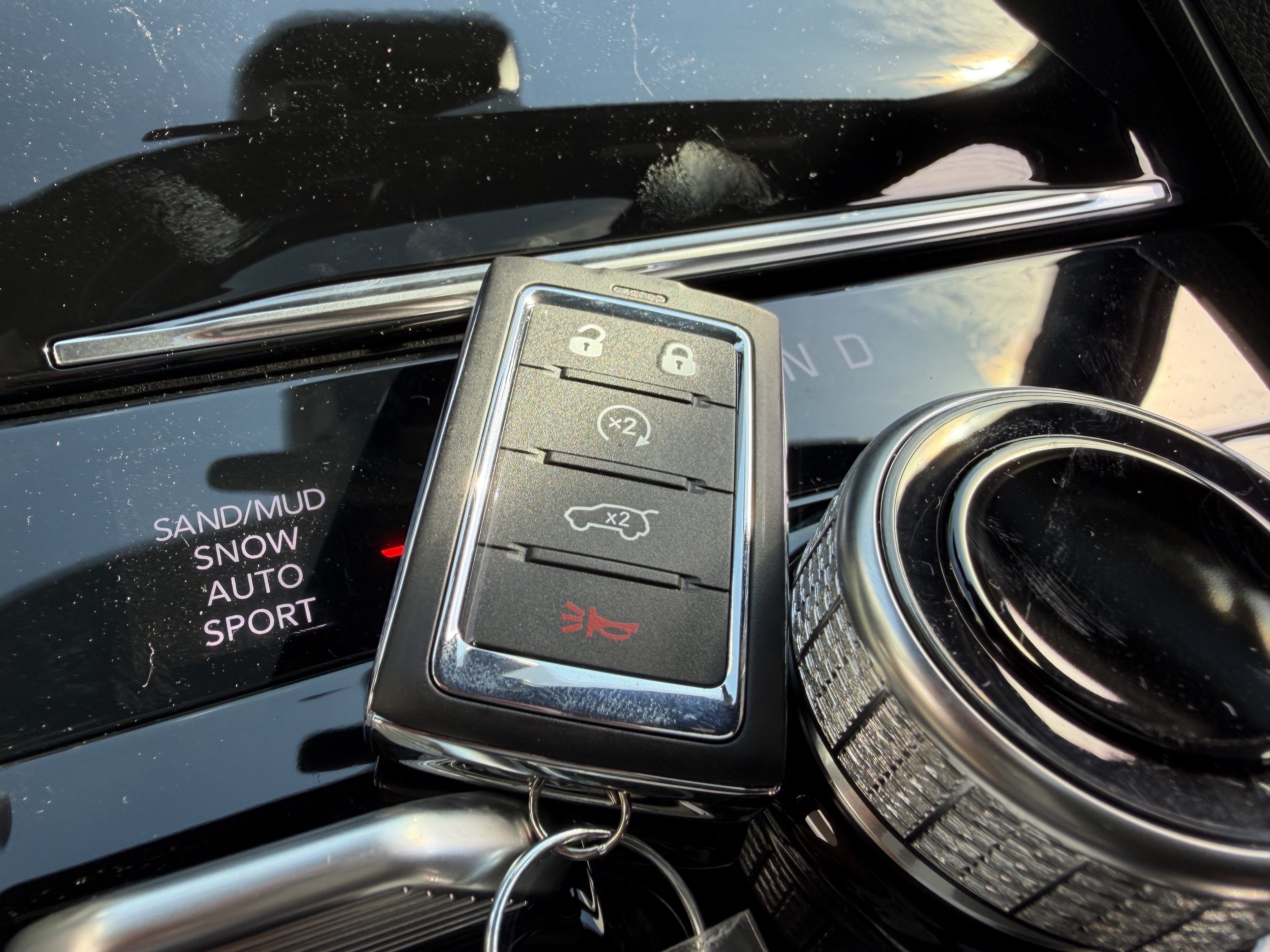New 2026 Jeep Grand Cherokee Altitude AWD/4WD image 44