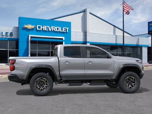 New 2026 Chevrolet Colorado ZR2 w/ Technology Package AWD/4WD image 47