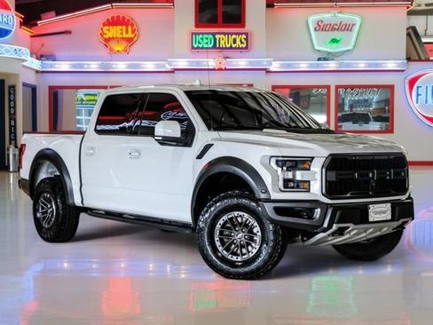 Used 2019 Ford F150 Raptor w/ Equipment Group 802A Luxury AWD/4WD image 1