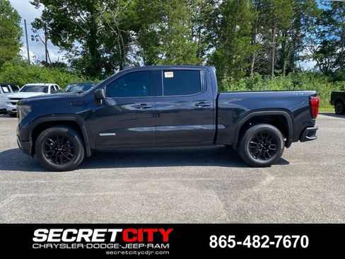 Used 2023 GMC Sierra 1500 Elevation AWD/4WD image 8