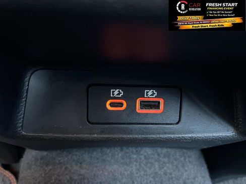 Used 2024 Nissan Altima 2.5 SR FWD image 29