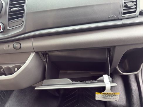 New 2025 Ford Transit 250 Low Roof AWD image 34