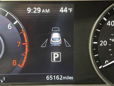 Used 2020 Nissan Kicks SR w/ Exterior Package FWD image 27