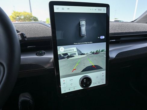 Certified 2021 Ford Mustang Mach-E GT image 37