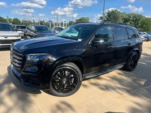 New 2026 Mercedes-Benz GLS 580 4MATIC image 3