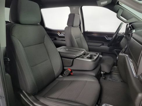 Used 2024 Chevrolet Silverado 1500 LT AWD/4WD image 14