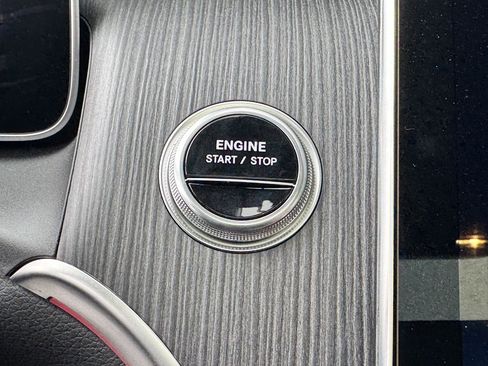 New 2025 Mercedes-Benz GLC 63 AMG S image 24