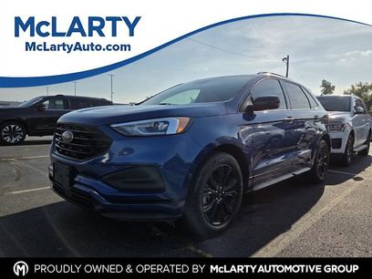 Used 2024 Ford Edge SE w/ Black Appearance Package