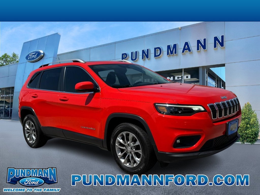 Used 2021 Jeep Cherokee Latitude Lux w/ Sun & Sound Group FWD image 1