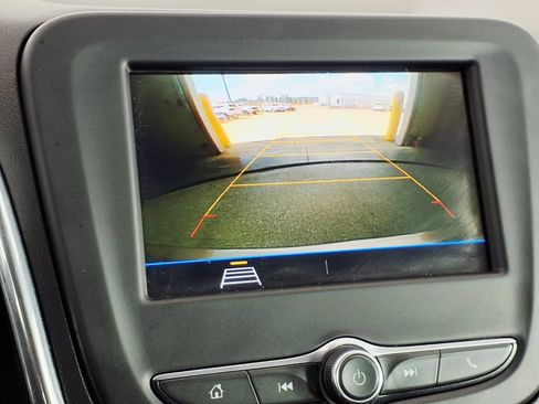 Used 2019 Chevrolet Equinox LT w/ Driver Convenience Package FWD image 23
