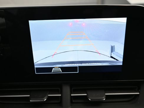 Certified 2025 Chevrolet Trax LS w/ LS Convenience Package image 16