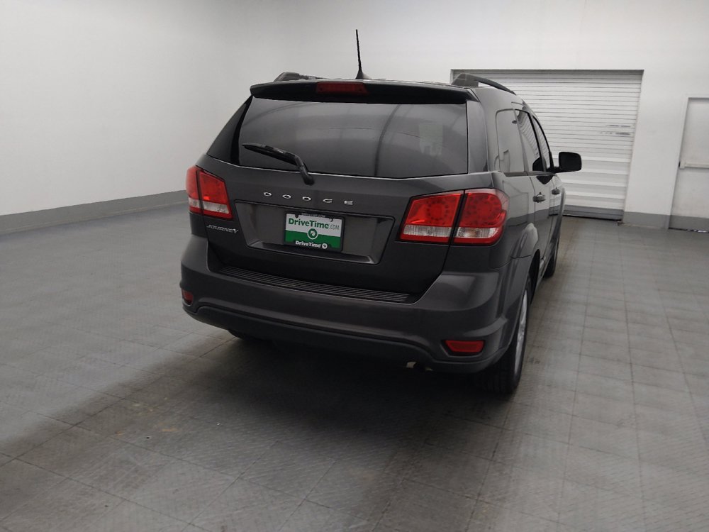 Used 2019 Dodge Journey SE w/ Connectivity Group FWD image 7