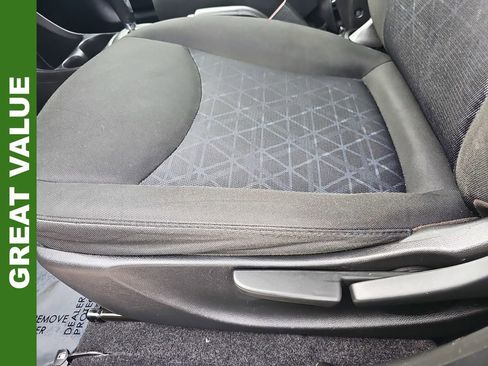 Used 2021 Chevrolet Spark LT image 28