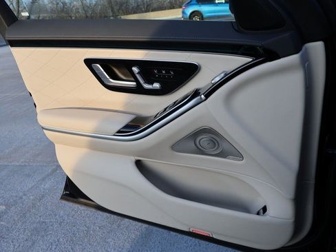 New 2026 Mercedes-Benz S 580 4MATIC Sedan image 37