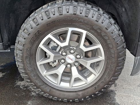 Used 2022 GMC Canyon AT4 image 8