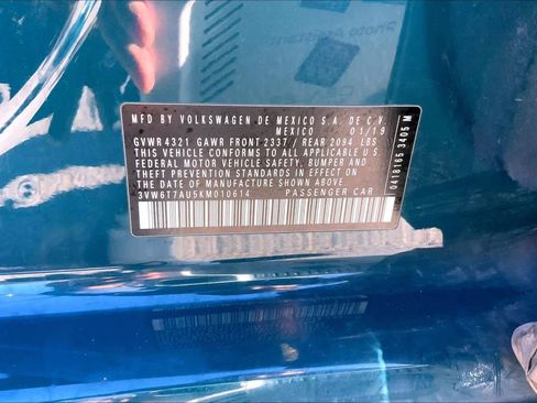 Used 2019 Volkswagen GTI SE image 33