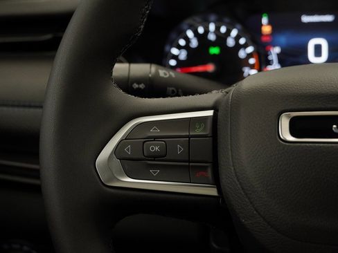 New 2026 Jeep Compass Latitude image 27