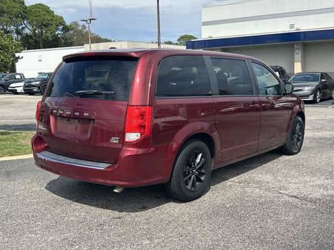 Used 2019 Dodge Grand Caravan GT w/ Safety Sphere Group FWD image 4