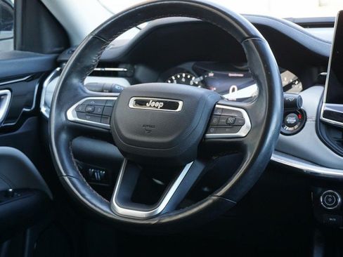 Used 2022 Jeep Compass Limited AWD/4WD image 31