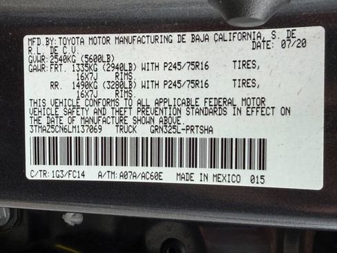 Used 2020 Toyota Tacoma SR5 RWD image 24