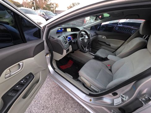 Used 2012 Honda Civic LX image 12