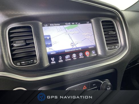 Used 2015 Dodge Charger R/T w/ Plus Group RWD image 3