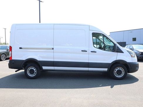 Used 2025 Ford Transit 250 148 Medium Roof RWD image 6