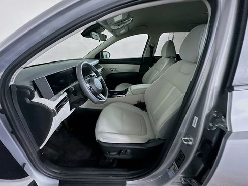 Used 2025 Hyundai Tucson SEL image 13