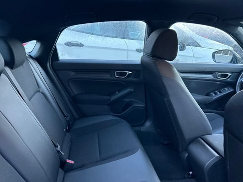 Used 2025 Honda Civic Sport image 11