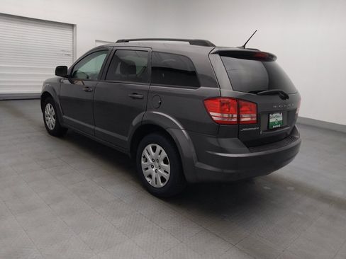 Used 2018 Dodge Journey SE FWD image 3