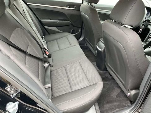 Used 2020 Hyundai Elantra SE w/ Cargo Package (C1) image 21