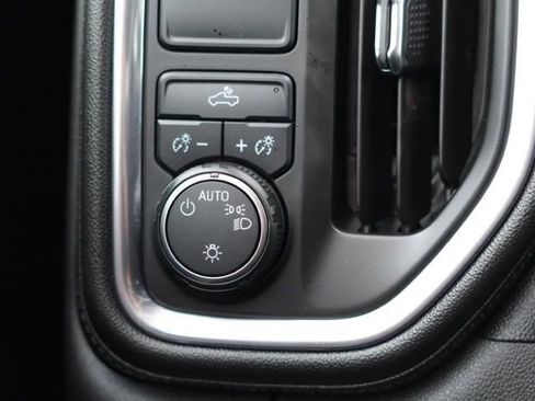 Used 2020 Chevrolet Silverado 1500 LT w/ All-Star Edition image 21