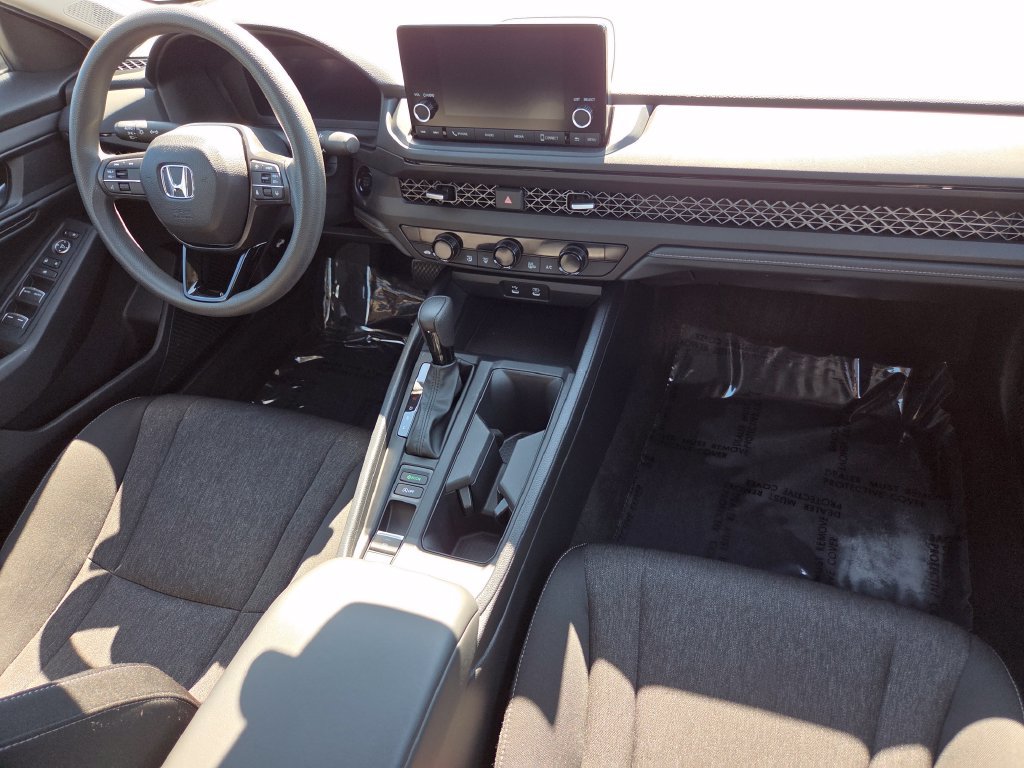 Certified 2024 Honda Accord EX image 26
