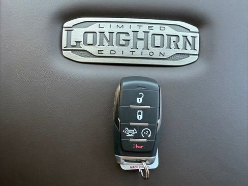 New 2026 RAM 3500 Limited AWD/4WD image 24