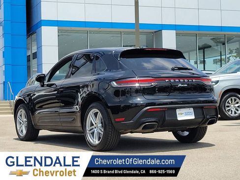 Used 2024 Porsche Macan Turbo AWD/4WD image 14