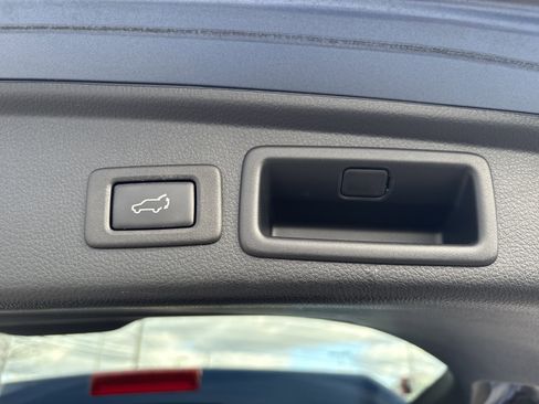 Used 2018 Subaru Forester 2.5i Touring image 20