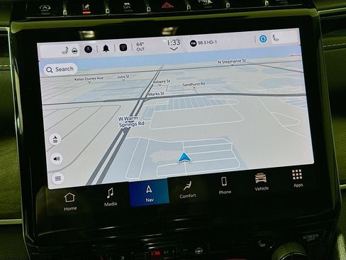 Used 2023 Jeep Grand Cherokee Limited w/ Black Appearance Package image 22