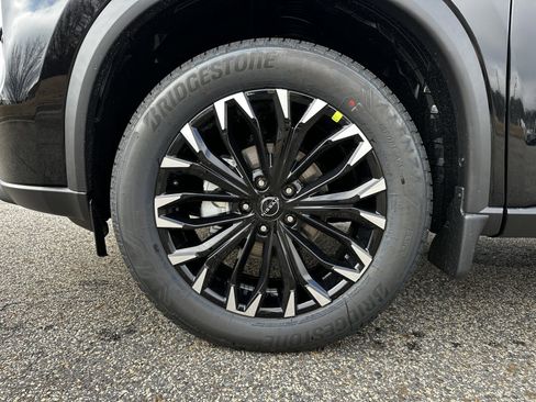 New 2026 Nissan Rogue SV image 12